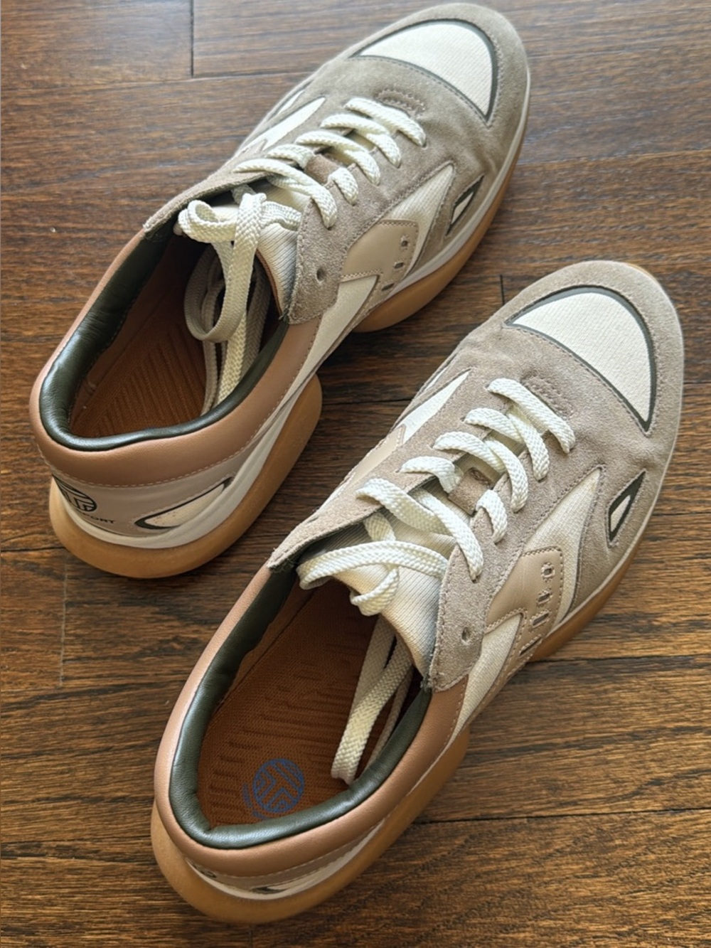New!! Tory Sport Women’s Beige & White Suede Mesh Athletic Sneakers ~ Size 10